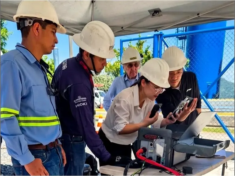 Personal de SESA brindando respaldo técnico